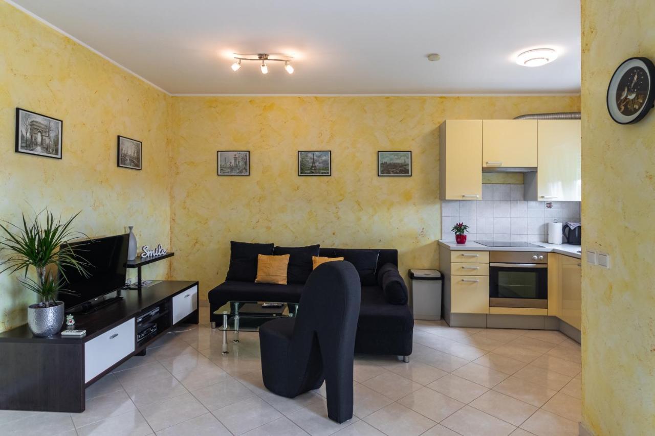 Apartment Ben1 Pula Ngoại thất bức ảnh